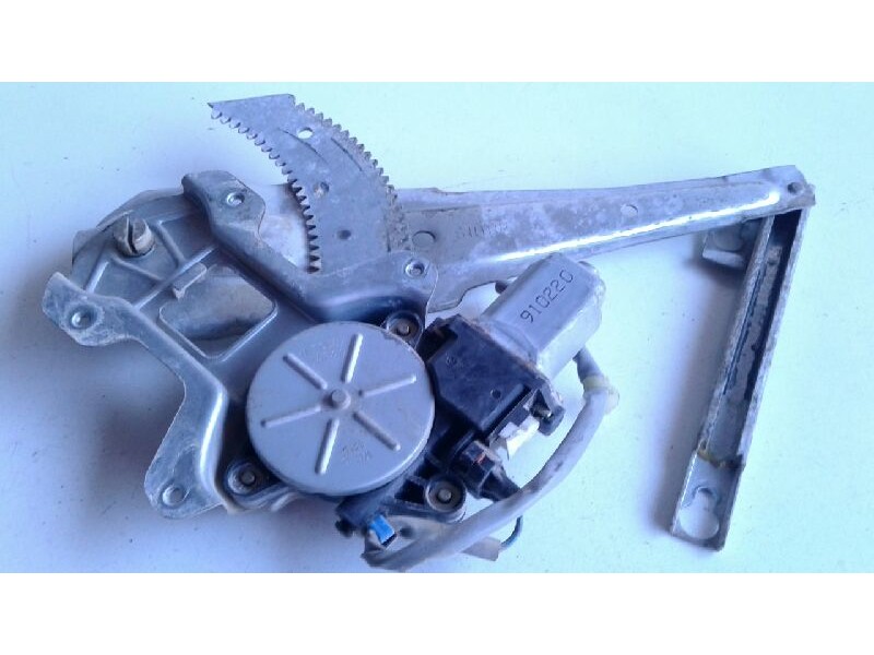 Recambio de elevalunas trasero derecho para honda cr-v (rd1/3) básico (rd1) referencia OEM IAM 72711S10J01  