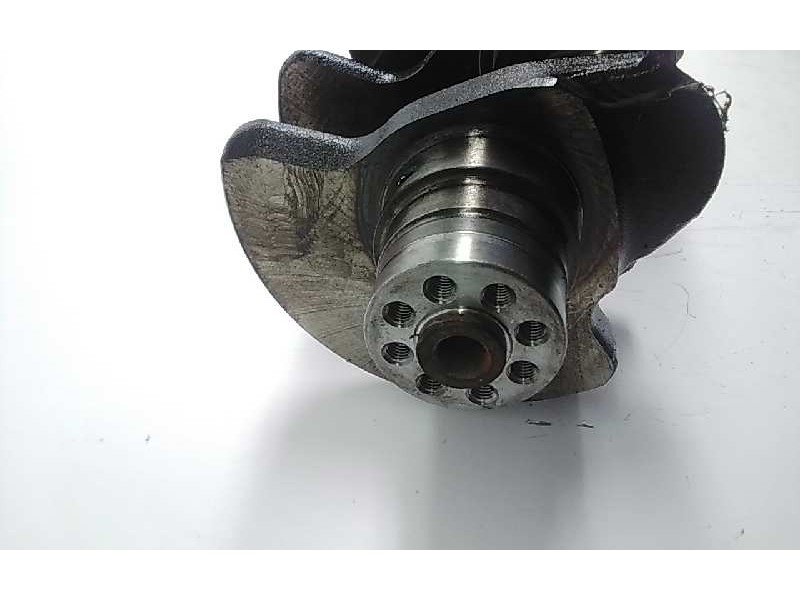 Recambio de cigueñal para audi a4 avant (8e) 3.0 tdi quattro (171kw) referencia OEM IAM   