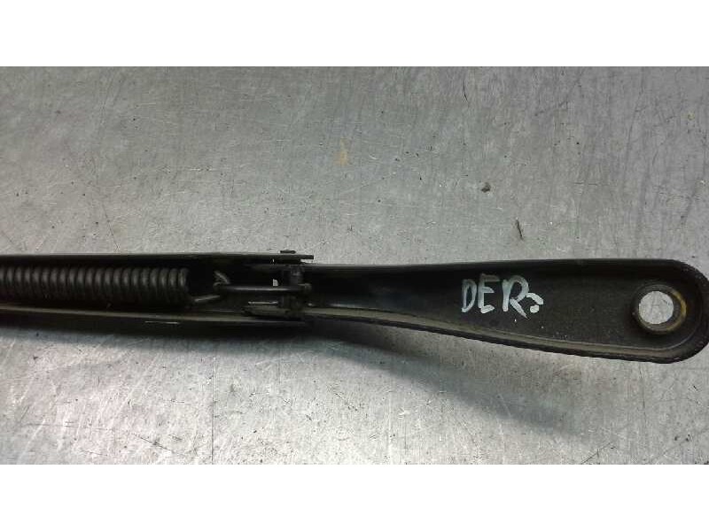 Recambio de brazo limpia delantero izquierdo para opel movano b kasten/combi hka l1h2 3,5t referencia OEM IAM   