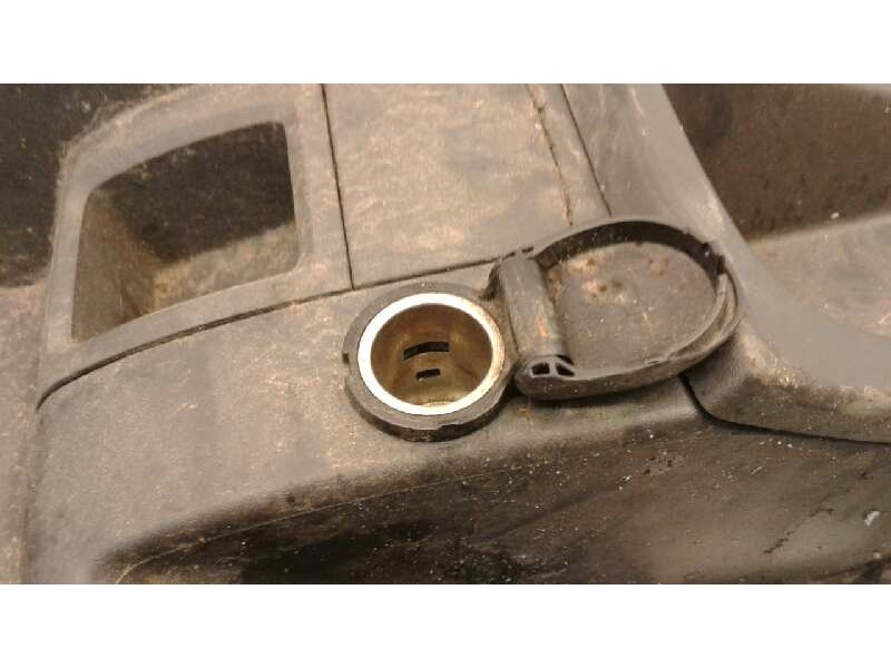 Recambio de consola central para renault kangoo profesional referencia OEM IAM 969269953R  