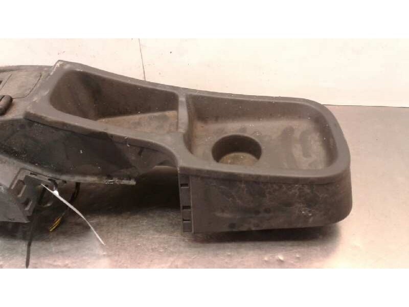Recambio de consola central para renault kangoo profesional referencia OEM IAM 969269953R  