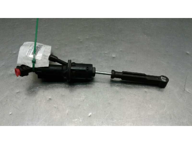 Recambio de bombin embrague para citroen berlingo station wagon x referencia OEM IAM 9689016780  