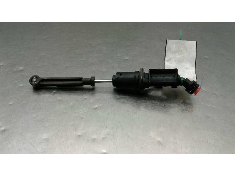 Recambio de bombin embrague para citroen berlingo station wagon x referencia OEM IAM 9689016780  