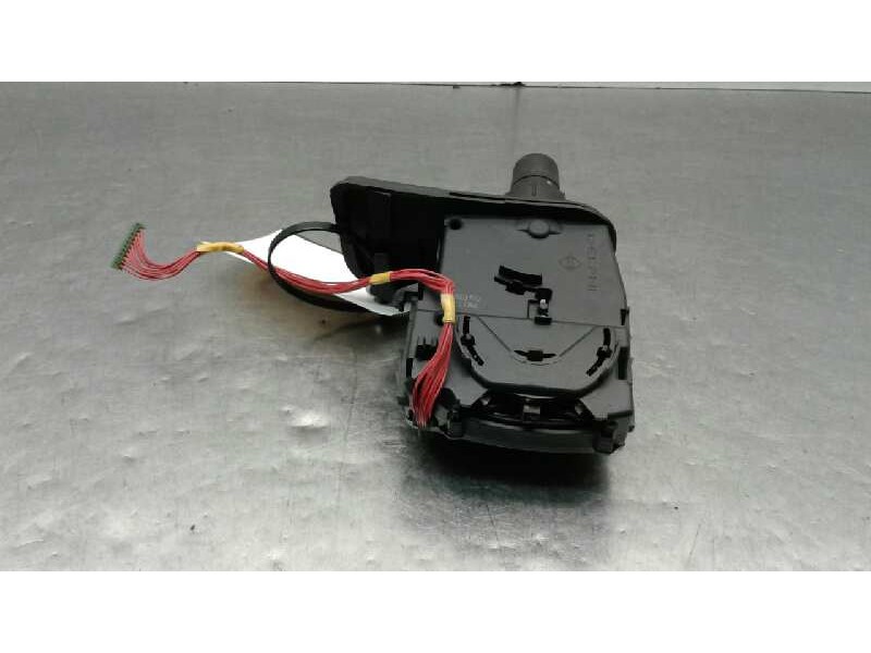 Recambio de mando intermitentes para renault kangoo profesional referencia OEM IAM   