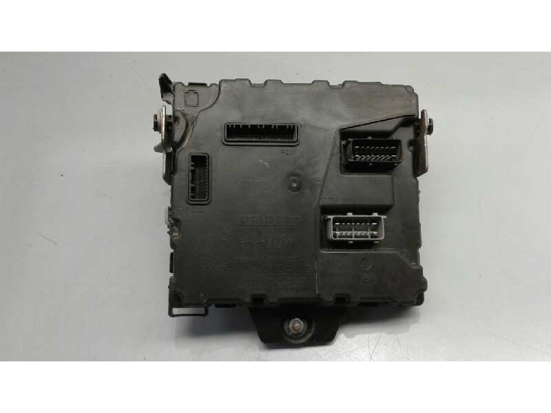 Recambio de centralita bsi para renault kangoo profesional referencia OEM IAM   