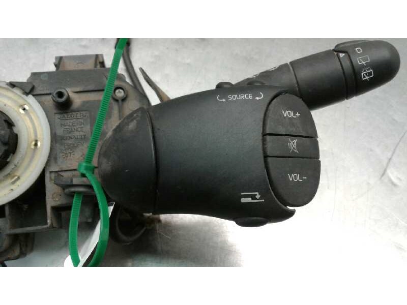 Recambio de mando limpia para renault kangoo (f/kc0) fairway 4x4 referencia OEM IAM 8200379526 8200379526 34431619