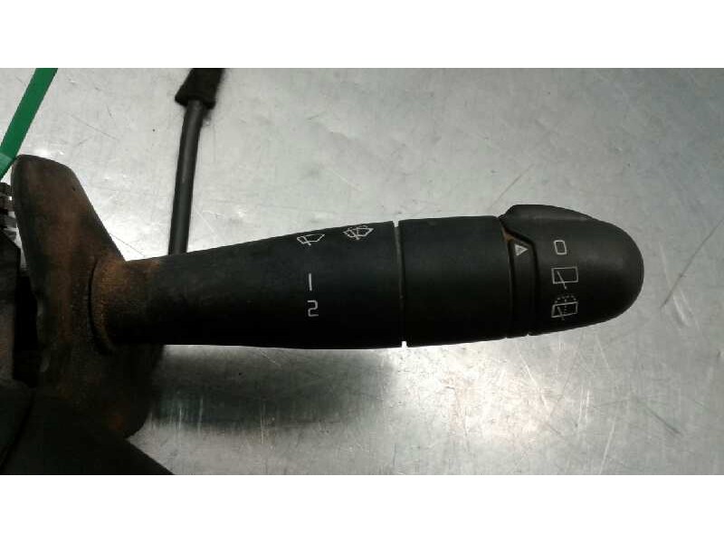 Recambio de mando limpia para renault kangoo (f/kc0) fairway 4x4 referencia OEM IAM 8200379526 8200379526 34431619