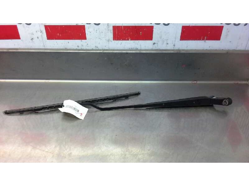 Recambio de brazo limpia delantero izquierdo para suzuki ignis rm (mh) básico referencia OEM IAM 3831086G10000  