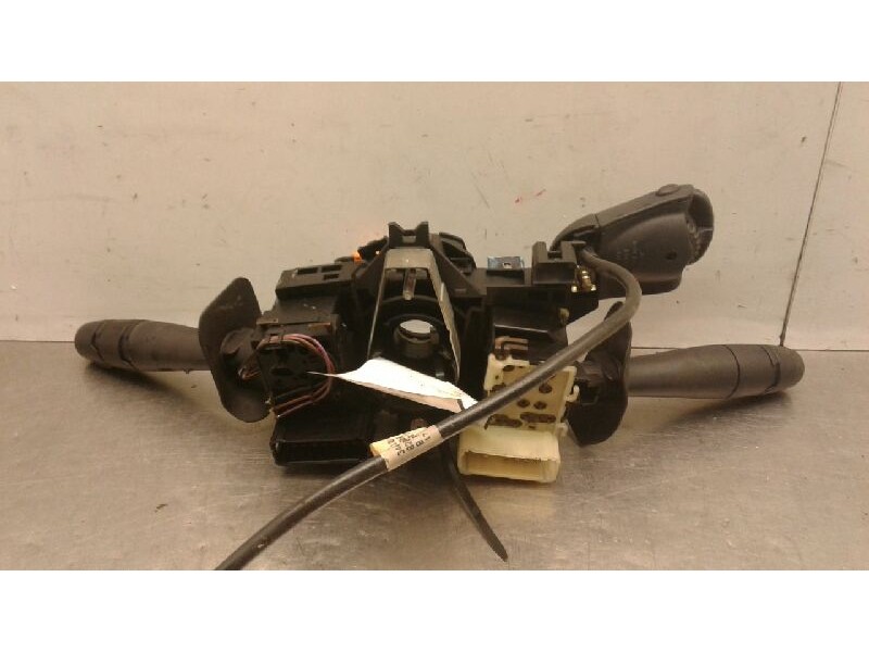 Recambio de mando luces para renault clio ii fase i (b/cbo) 1.2 16v alize referencia OEM IAM 54034978A  