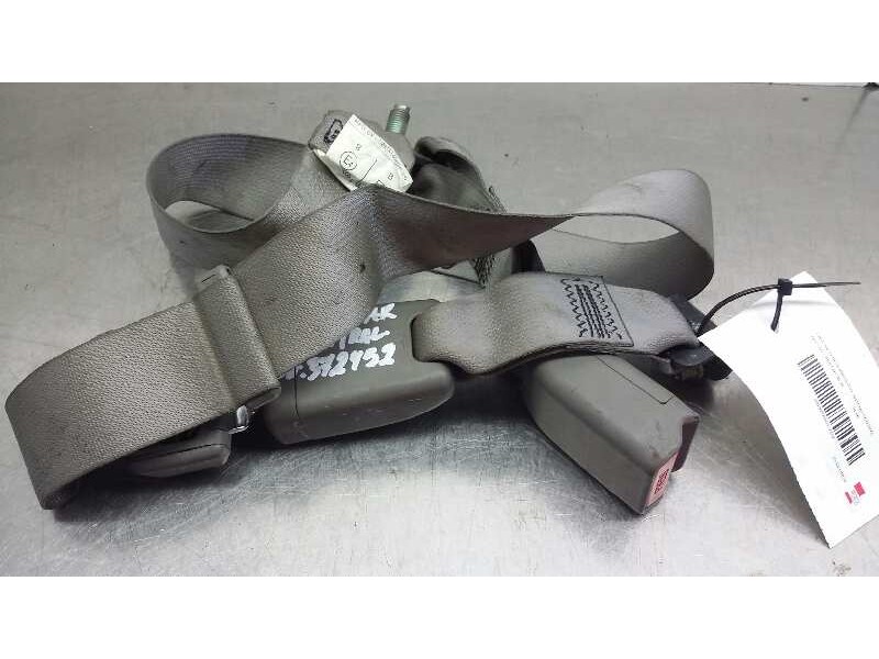 Recambio de cinturon seguridad delantero central para nissan cabstar 35.15 referencia OEM IAM   