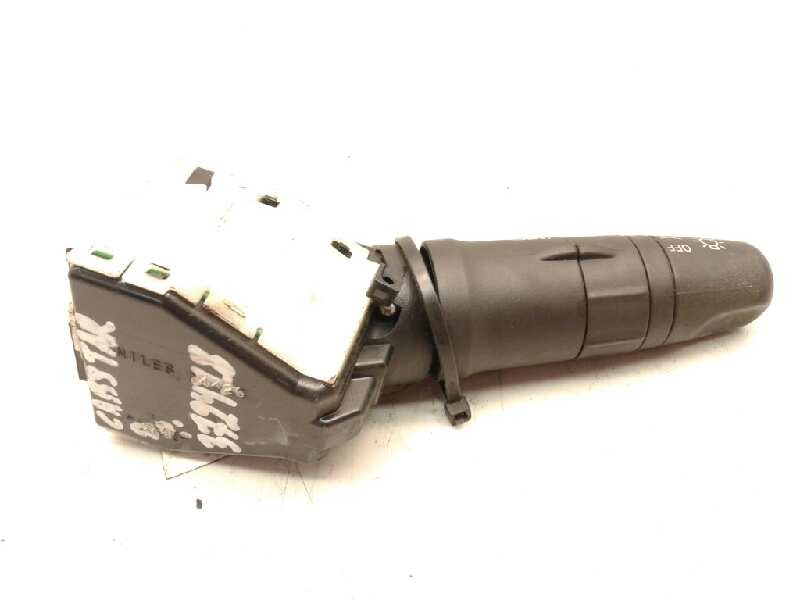 Recambio de mando luces para nissan cabstar 35.15 referencia OEM IAM 7Y06SN  