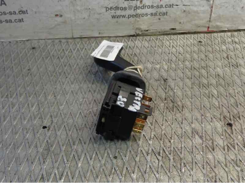 Recambio de mando luces para opel vectra b berlina 2.0 16v cat (x 20 xev / l34) referencia OEM IAM   