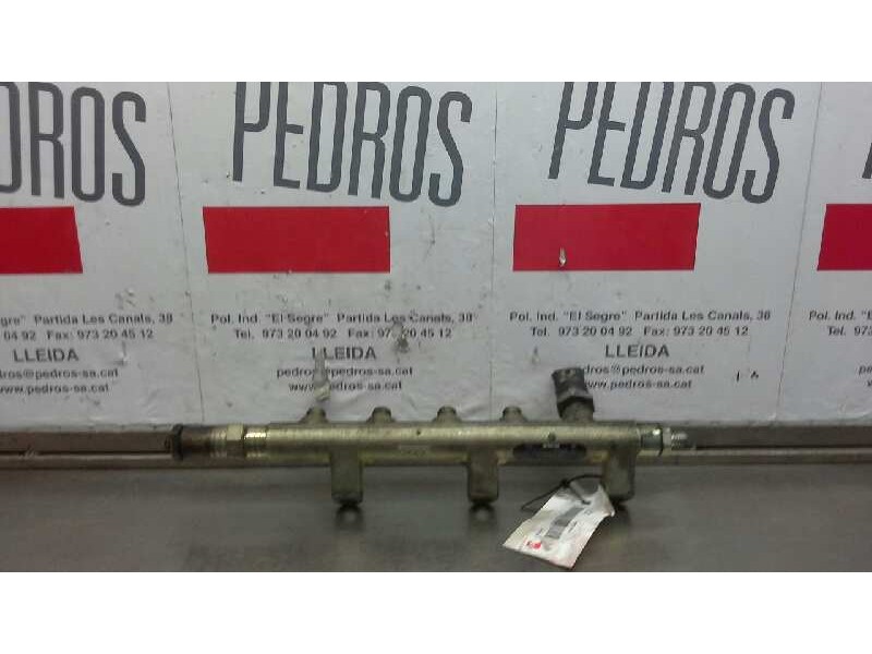 Recambio de rampa inyectora para renault master desde ´98 2.2 diesel referencia OEM IAM 8200023961  
