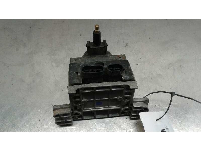 Recambio de bobina encendido para renault 19 hatchback (b/c53) tr referencia OEM IAM 7700860482  