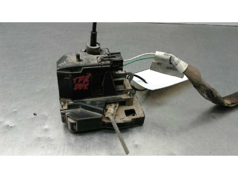 Recambio de cerradura puerta trasera derecha para renault megane i fase 2 berlina (ba0) 1.6 16v rxi (ba04) referencia OEM IAM   