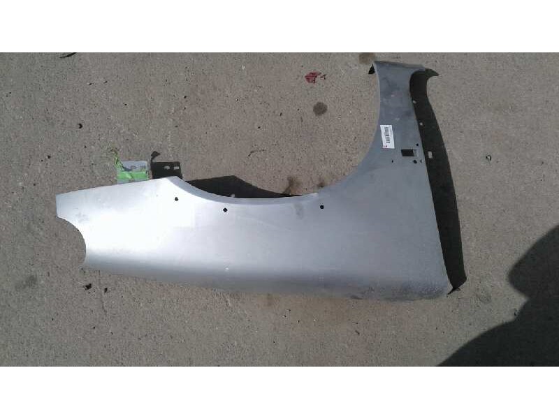 Recambio de aleta delantera derecha para peugeot bipper referencia OEM IAM 08321077 ESTA EN LA NAVE CHAPA 