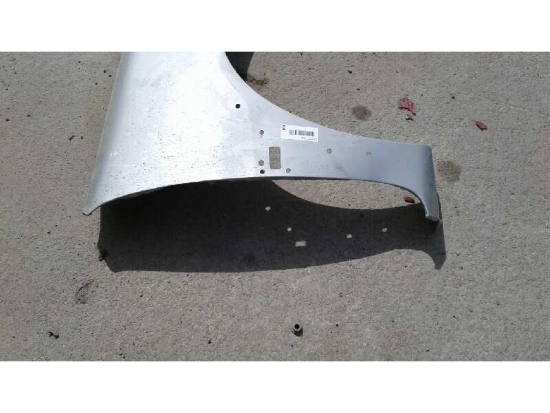 Recambio de aleta delantera derecha para peugeot bipper referencia OEM IAM 08321077 ESTA EN LA NAVE CHAPA 