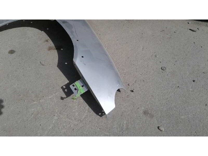 Recambio de aleta delantera derecha para peugeot bipper referencia OEM IAM 08321077 ESTA EN LA NAVE CHAPA 