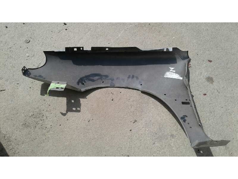 Recambio de aleta delantera derecha para peugeot bipper referencia OEM IAM 08321077 ESTA EN LA NAVE CHAPA 