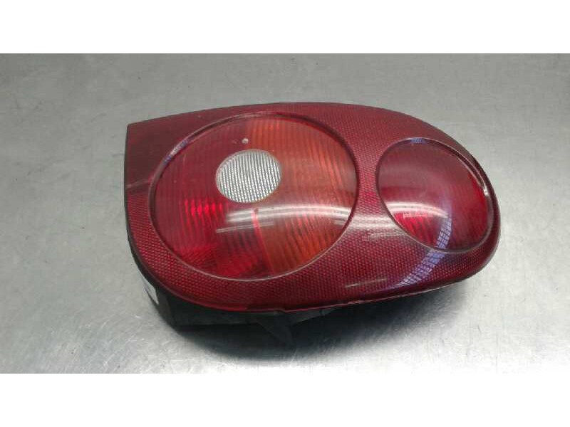 Recambio de piloto trasero izquierdo para renault megane i coupe fase 2 (da..) 1.4 16 v dynamique referencia OEM IAM 7700428056 