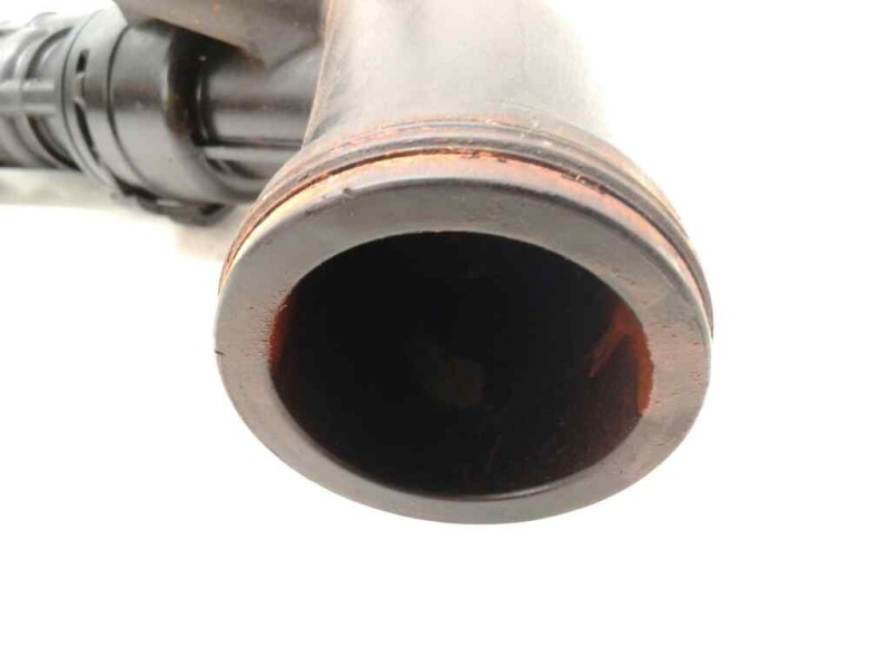 Recambio de caja termostato para volkswagen passat lim. (3g2) 1.6 tdi dpf referencia OEM IAM 04L121071E  