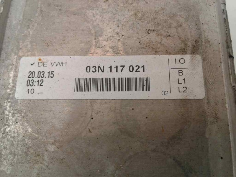 Recambio de enfriador aceite motor para volkswagen passat lim. (3g2) 1.6 tdi dpf referencia OEM IAM 03N117021  