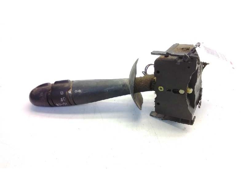 Recambio de mando intermitentes para renault trafic caja cerrada (ab 4.01) 1.9 diesel referencia OEM IAM 8200117208  