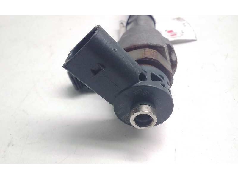 Recambio de inyector para volkswagen passat lim. (3g2) 1.6 tdi dpf referencia OEM IAM 0986435259  