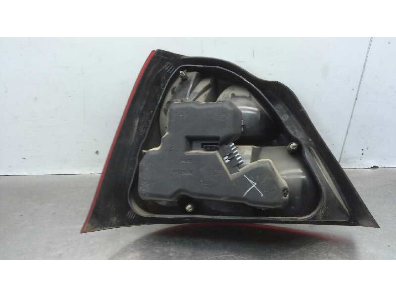 Recambio de piloto trasero derecho para mg rover mg zr 115 d referencia OEM IAM   