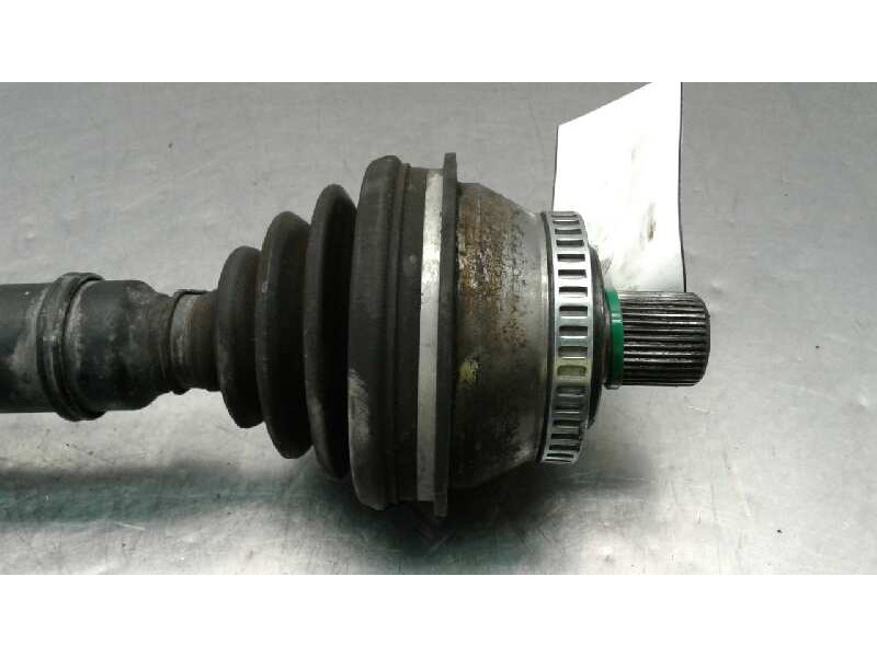 Recambio de transmision delantera izquierda para volkswagen passat berlina (3b3) advance referencia OEM IAM   