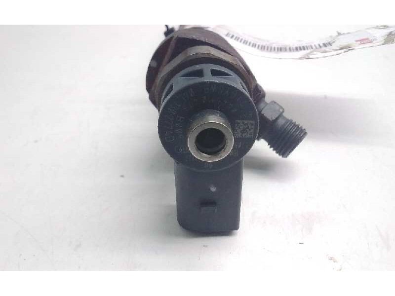 Recambio de inyector para volkswagen passat lim. (3g2) 1.6 tdi dpf referencia OEM IAM 0986435259  