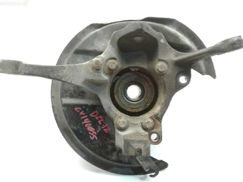 Recambio de mangueta delantera izquierda para land rover discovery td5 e referencia OEM IAM TAX000050  