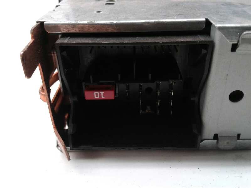 Recambio de sistema audio / radio cd para seat ibiza (6j5) 25 aniversario referencia OEM IAM 6J0035153 SEZAZ1172233576 