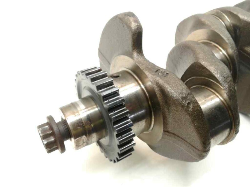 Recambio de cigueñal para volkswagen passat lim. (3g2) 1.6 tdi dpf referencia OEM IAM 27041414391104L  