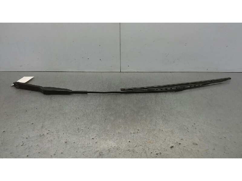 Recambio de brazo limpia delantero derecho para nissan primastar (x..) 2.0 dci diesel referencia OEM IAM   