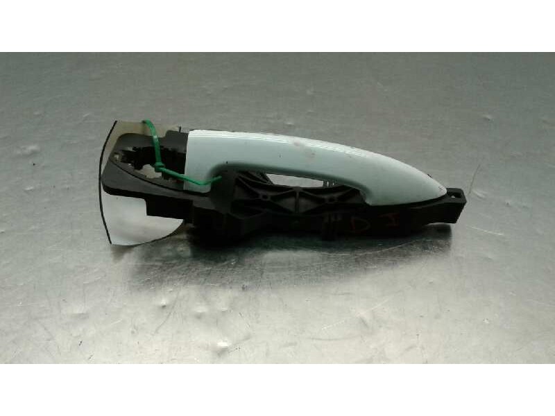 Recambio de maneta exterior delantera izquierda para kia venga drive referencia OEM IAM 100001293  