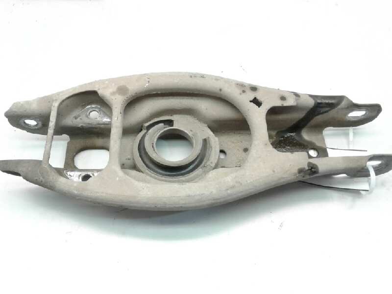 Recambio de brazo suspension inferior trasero derecho para bmw serie 1 berlina (e81/e87) 118d referencia OEM IAM   