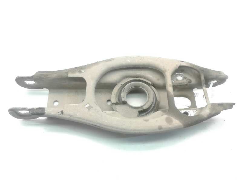 Recambio de brazo suspension inferior trasero izquierdo para bmw serie 1 berlina (e81/e87) 118d referencia OEM IAM   