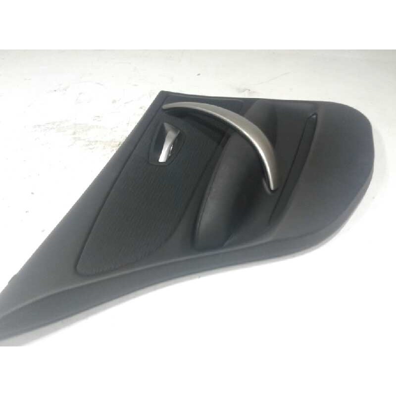 Recambio de guarnecido puerta trasera izquierda para bmw serie 1 berlina (e81/e87) 118d referencia OEM IAM 51426975319  
