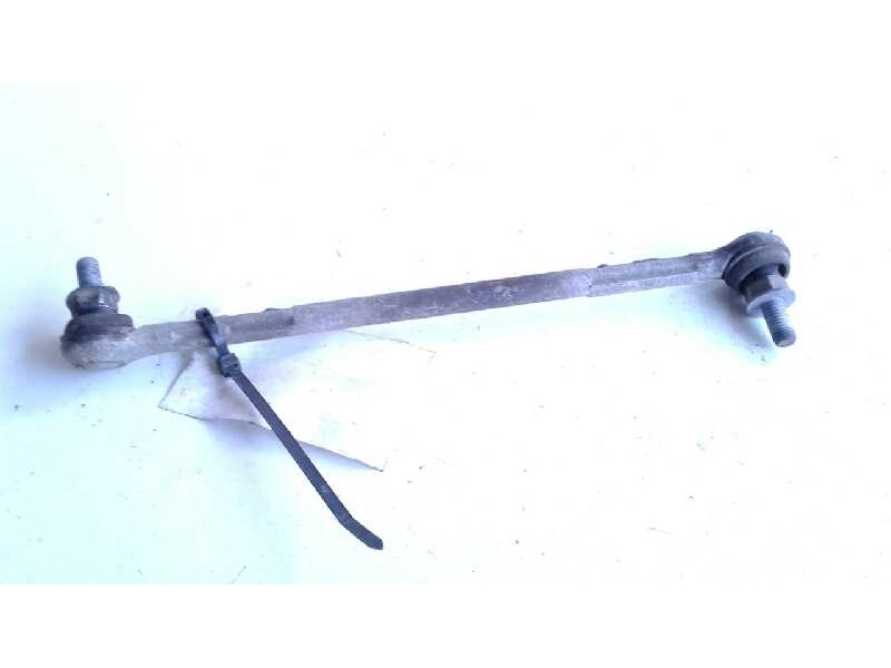Recambio de tirante delantero izquierdo para bmw serie 1 berlina (e81/e87) 118d referencia OEM IAM 31356765934  