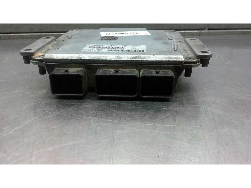 Recambio de centralita motor uce para peugeot 505 break/familial 2.5 diesel referencia OEM IAM 0281011523 9654343980 