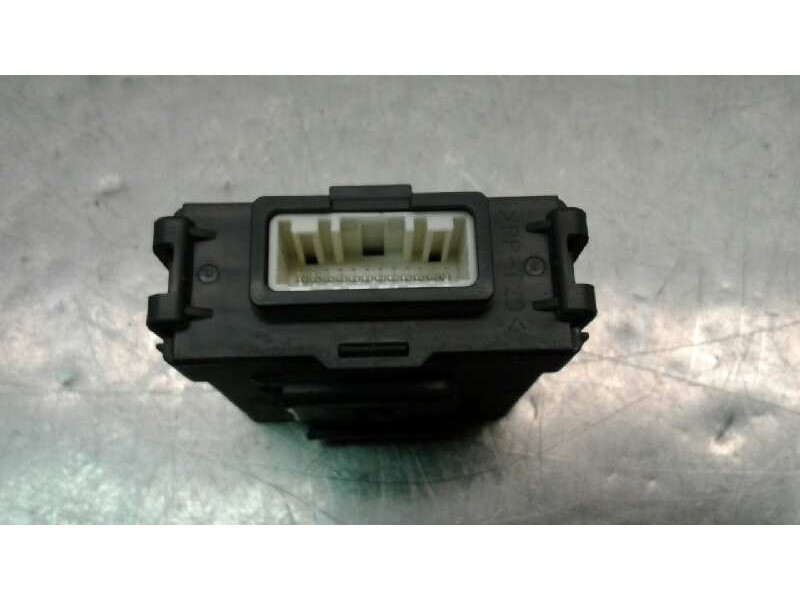 Recambio de modulo electronico para nissan qashqai (j11) acenta referencia OEM IAM 476A04EA0A 2051767 