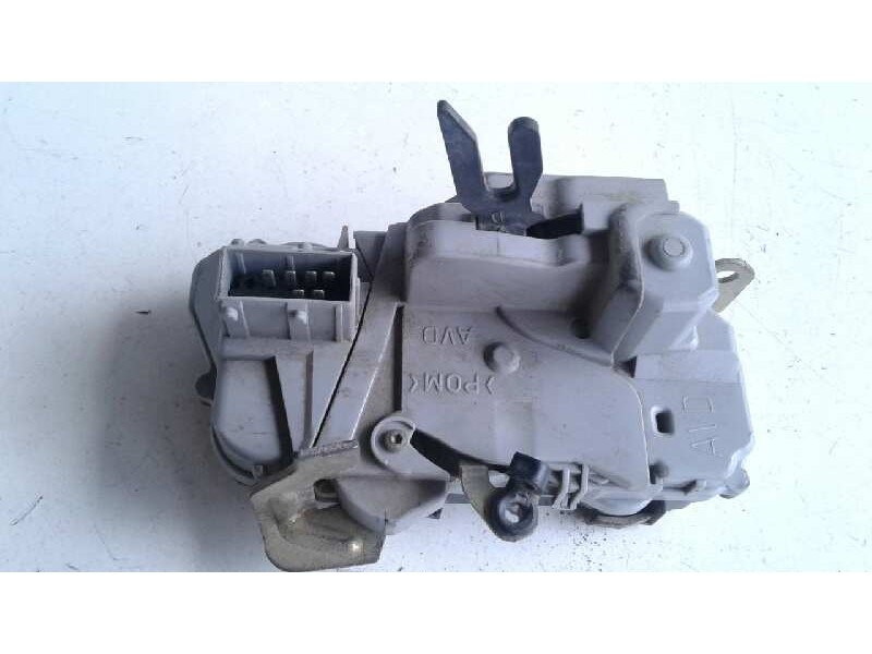 Recambio de cerradura puerta delantera derecha para citroen xsara berlina 1.9 td sx referencia OEM IAM   