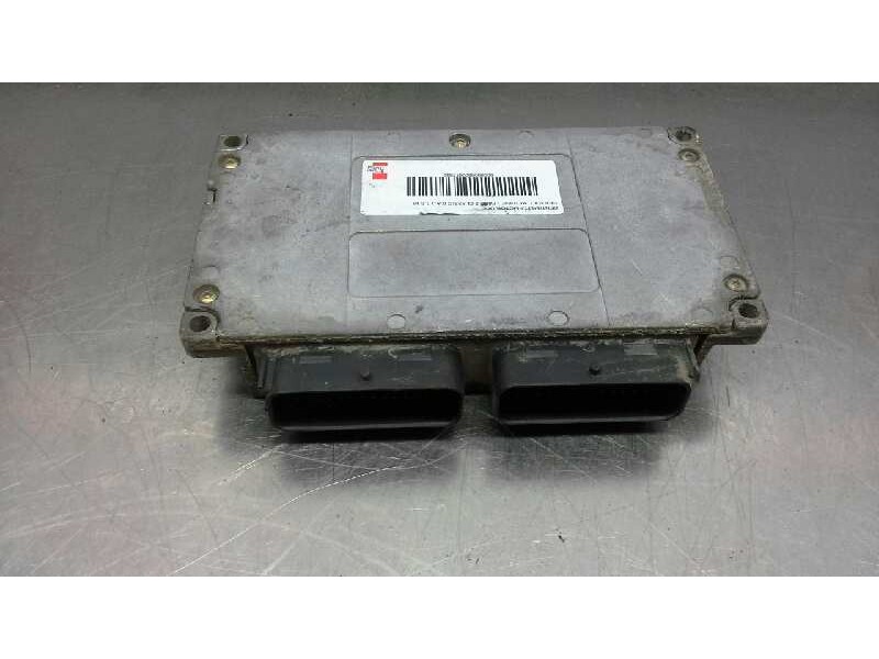 Recambio de centralita motor uce para renault megane i fase 2 classic (la..) 1.6 16v rxe referencia OEM IAM S105260014 252 