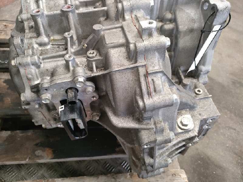Recambio de caja cambios para toyota auris hybrid active referencia OEM IAM P9071215  