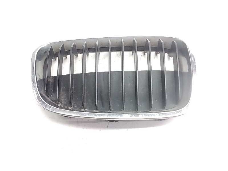 Recambio de rejilla paragolpes derecha para bmw serie 1 lim. (f20/f21) referencia OEM IAM 7324390  