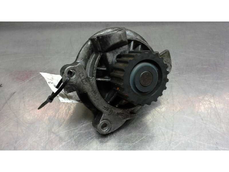 Recambio de bomba agua para volkswagen t4 transporter/furgoneta (mod. 1991) 2.5 tdi referencia OEM IAM 074121019C  