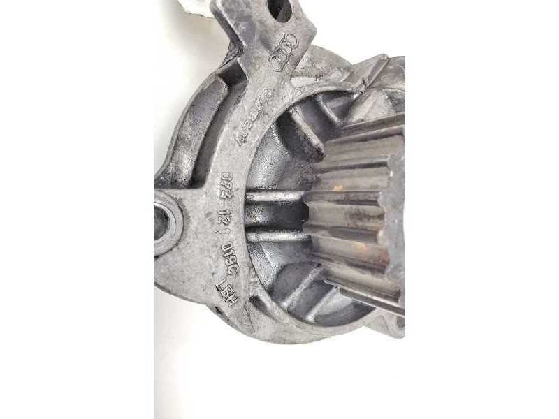 Recambio de bomba agua para volkswagen t4 transporter/furgoneta (mod. 1991) 2.5 tdi referencia OEM IAM 074121019C  