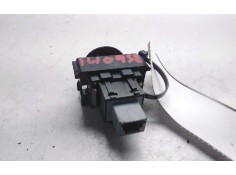 Recambio de warning para toyota auris hybrid active referencia OEM IAM 84332023001765   2