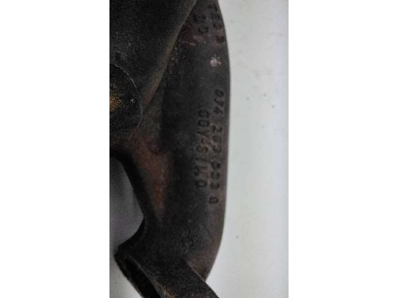 Recambio de colector escape para volkswagen t4 transporter/furgoneta (mod. 1991) 2.5 tdi referencia OEM IAM 074253033G  